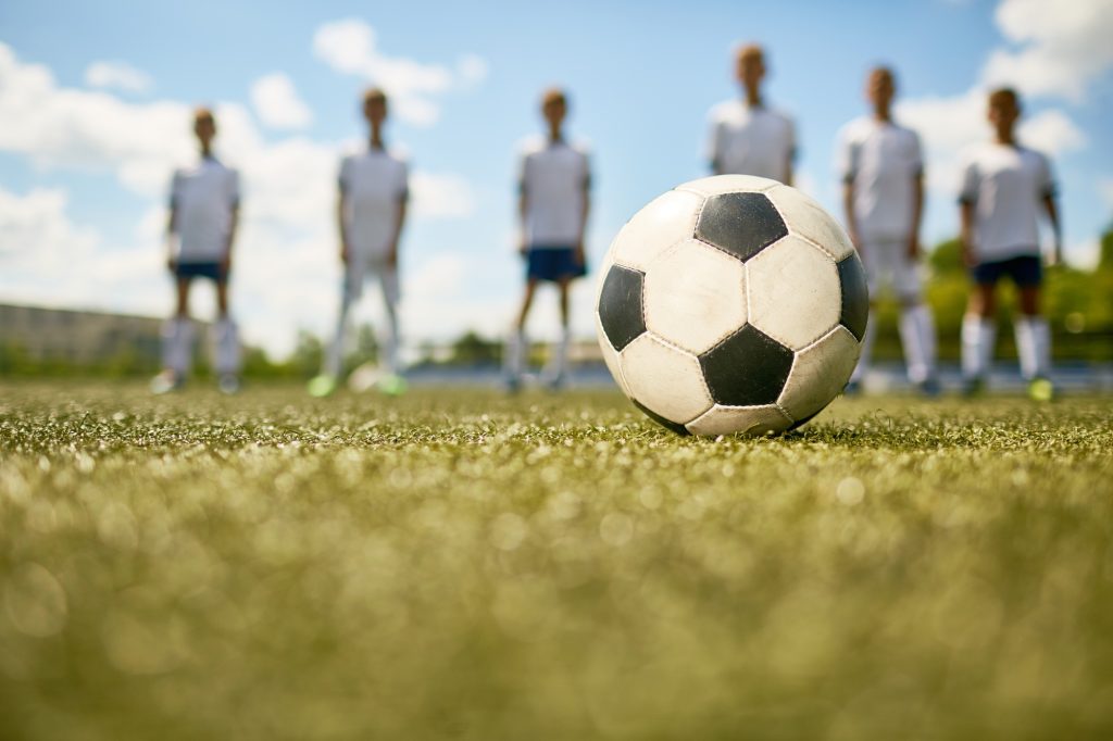 Stage de foot : une expérience joyeuse et éducative pour enfants